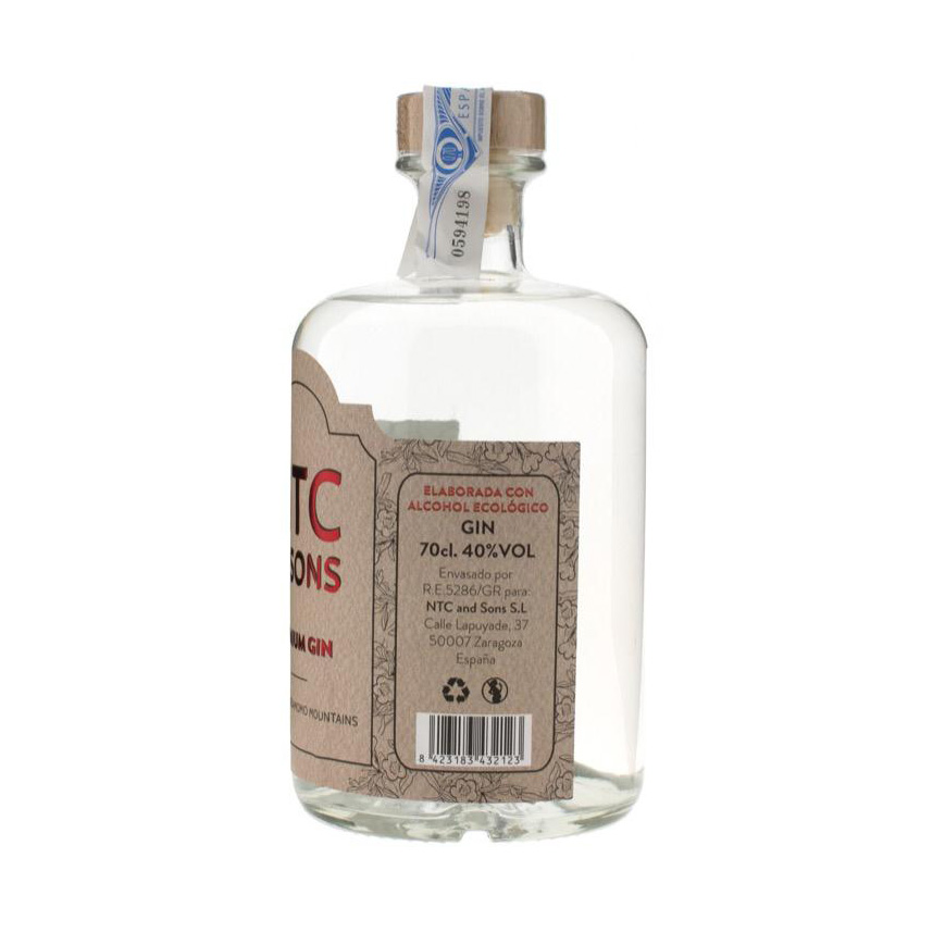 Gin Premium NTC &amp; SONS